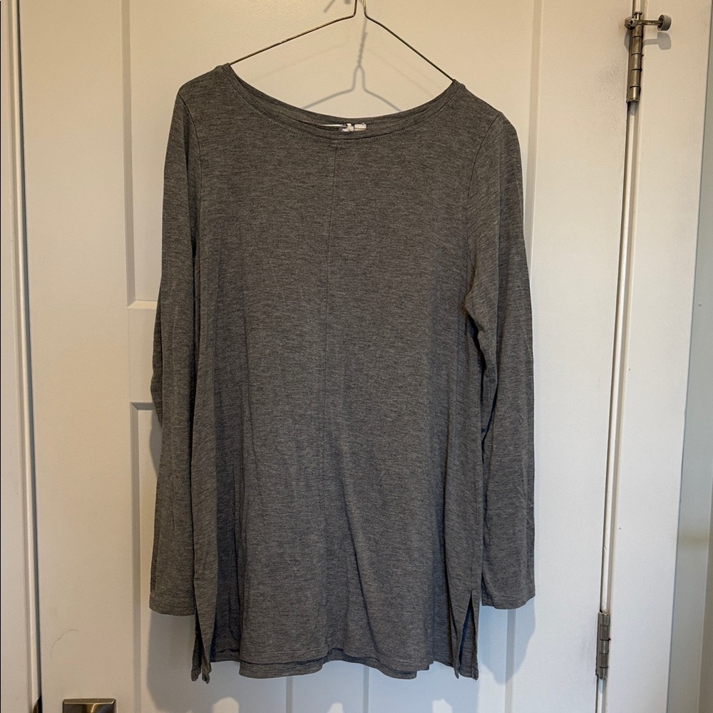 Cable & Gauge long sleeve top